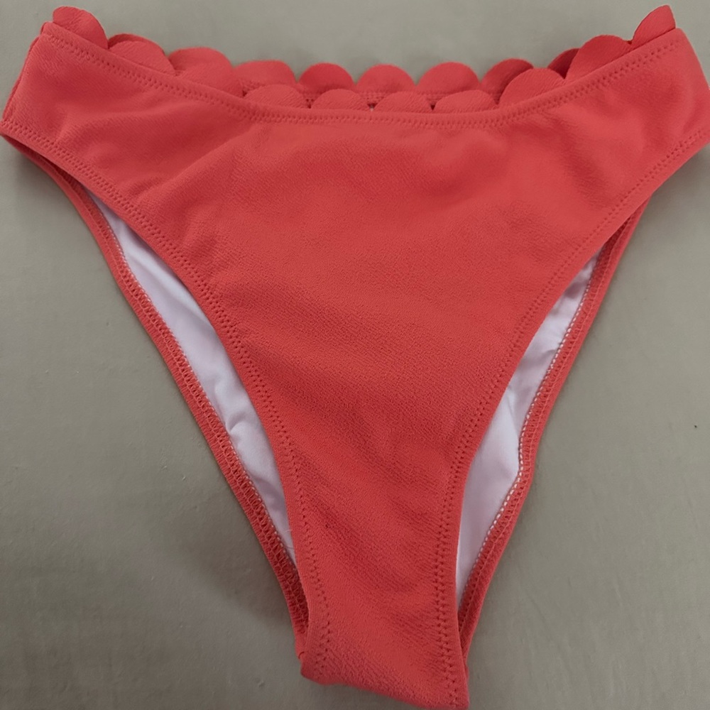 Bikini bottom.